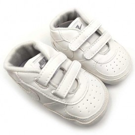 کفش بچگانه سفید چسبی 