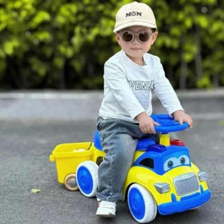 ماشین بازی یدک کش دار کودک
